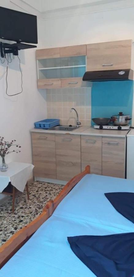 Mimika Studios Πευκί Εξωτερικό φωτογραφία